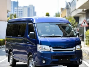 16 SEATER VAN PEKERJA