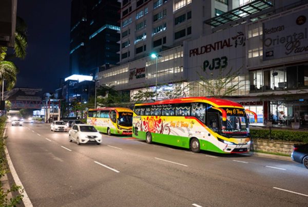 Mini Coach Hire for Wedding Parties